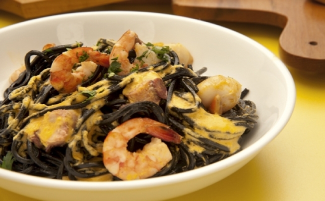 Pasta Negra a lo macho